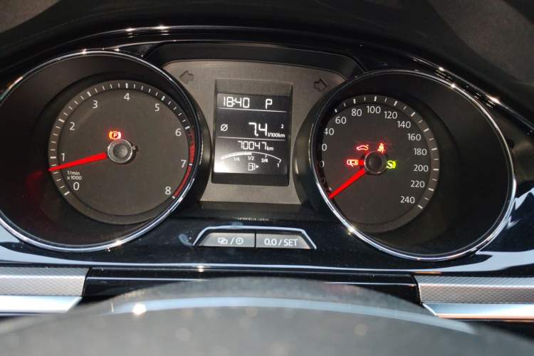 Used Volkswagen Bora 2017 1.6L Automatic Comfort Model Odometer Close Up