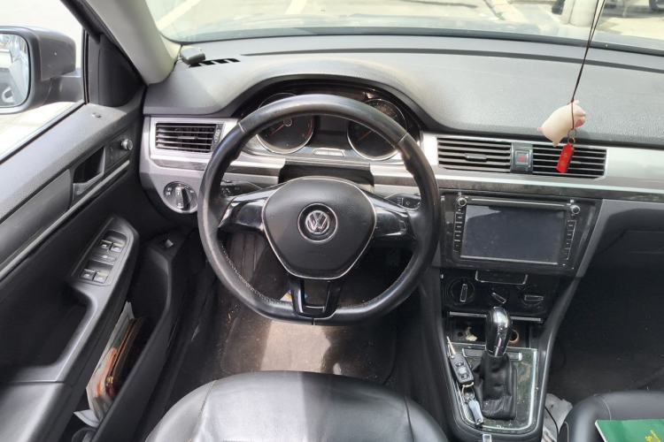 Used Volkswagen Bora 2017 1.6L Automatic Comfort Model Steering Wheel