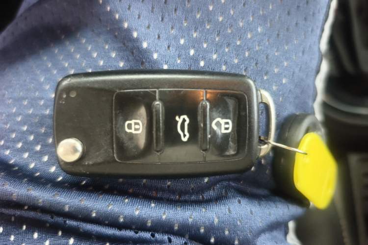 Used Volkswagen Bora 2017 1.6L Automatic Comfort Model Vehicle Key