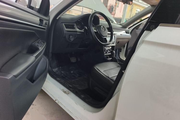 Used Volkswagen Bora 2017 1.6L Automatic Comfort Model Driver Seat