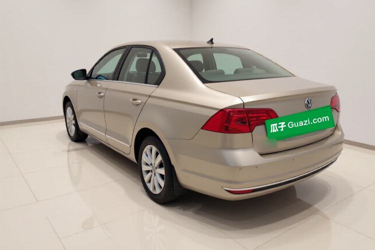 Used Volkswagen Bora 2017 1.6L Automatic Comfort Model Exterior 3