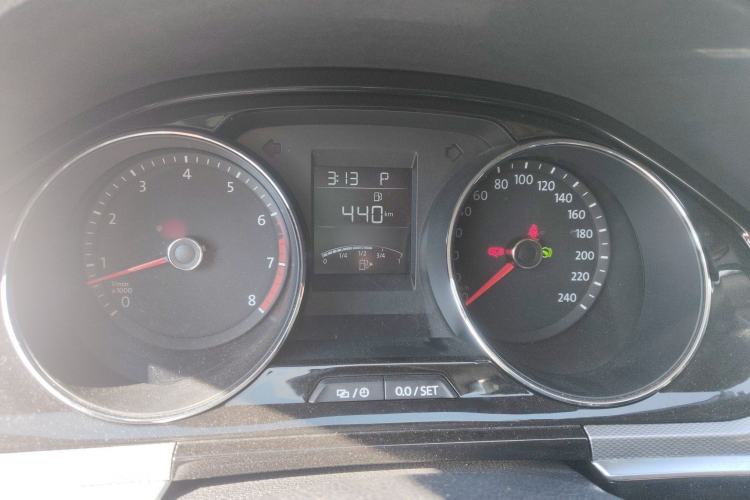 Used Volkswagen Bora 2017 1.6L Automatic Comfort Model Instrument Cluster
