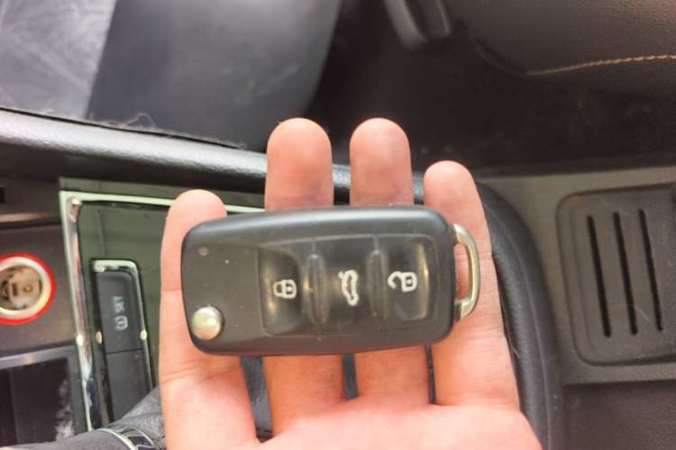Used Volkswagen Bora 2017 1.6L Automatic Comfort Model Vehicle Key