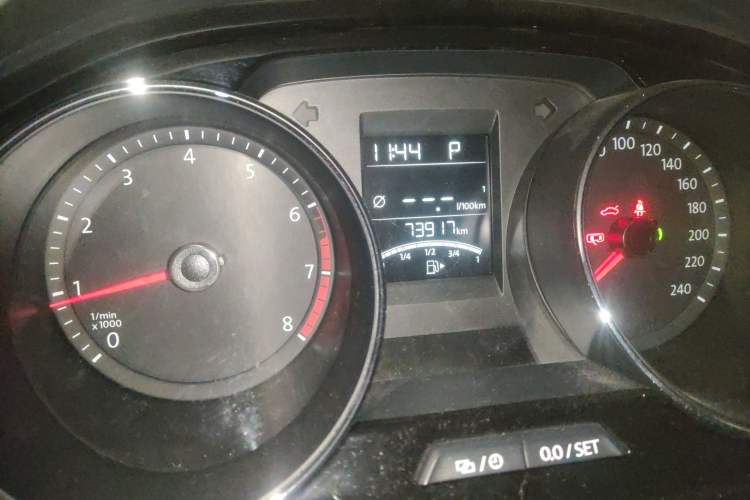 Used Volkswagen Bora 2017 1.6L Automatic Comfort Model Odometer Close Up