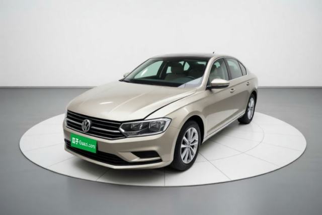Ojetý Volkswagen Bora 2017 1.6L Manual Fashion Model