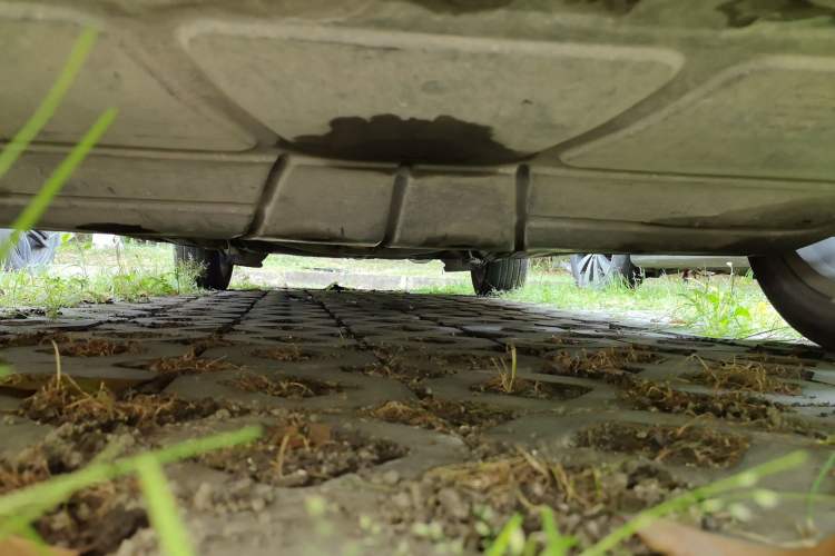 Used Volkswagen Bora 2017 1.6L Manual Comfort Model Chassis Front