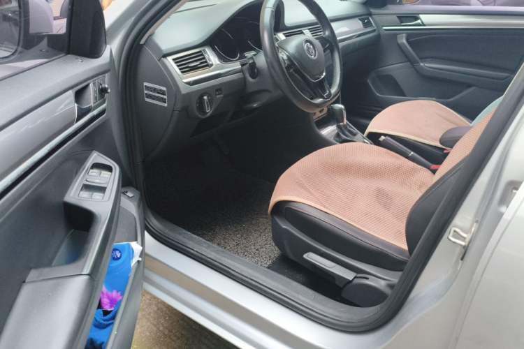 Used Volkswagen Bora 2017 1.6L Automatic Comfort Model Driver Seat