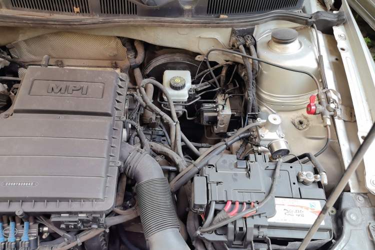 Used Volkswagen Bora 2017 1.6L Manual Comfort Model Engine Bay Left