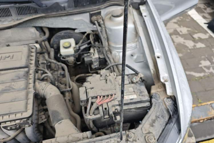 Used Volkswagen Bora 2017 1.6L Manual Comfort Model Engine Bay Left