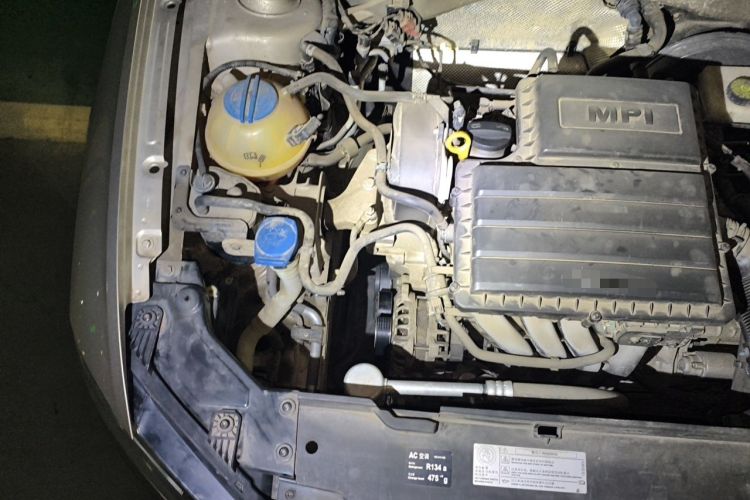 Used Volkswagen Bora 2017 1.6L Automatic Comfort Model Engine Bay Right