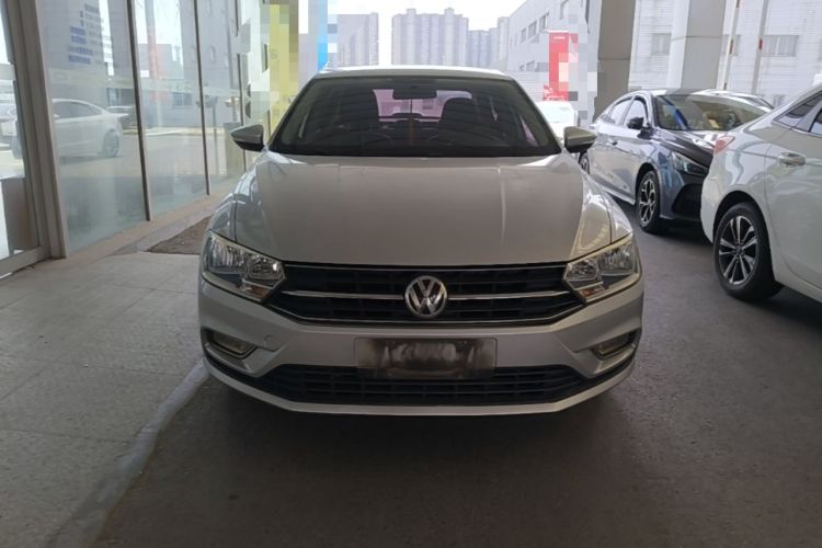 Used Volkswagen Bora 2017 1.6L Automatic Fashion Model Front