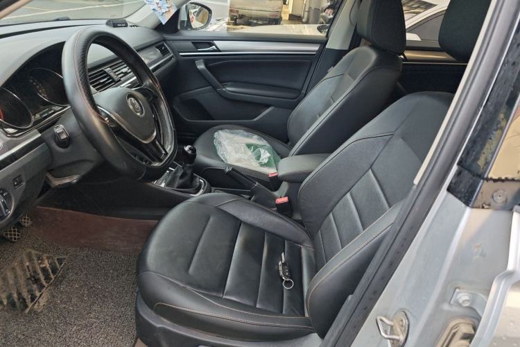 Used Volkswagen Bora 2017 1.6L Manual Comfort Model Left Front Seat