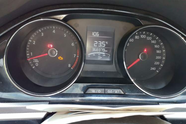 Used Volkswagen Bora 2017 1.6L Manual Comfort Model Odometer Close Up