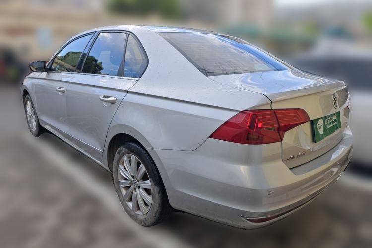 Used Volkswagen Bora 2017 1.6L Manual Comfort Model Rear Left 45 Deg