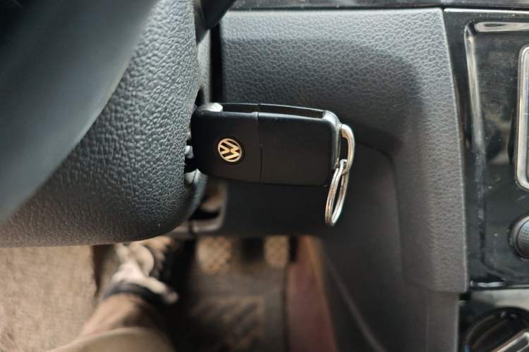 Used Volkswagen Bora 2017 1.6L Manual Comfort Model Vehicle Key