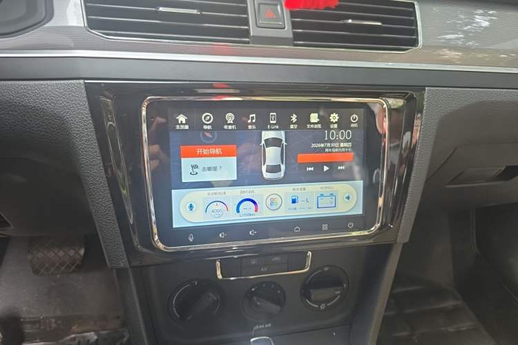 Used Volkswagen Bora 2017 1.6L Automatic Fashion Model Audio And AC Panel