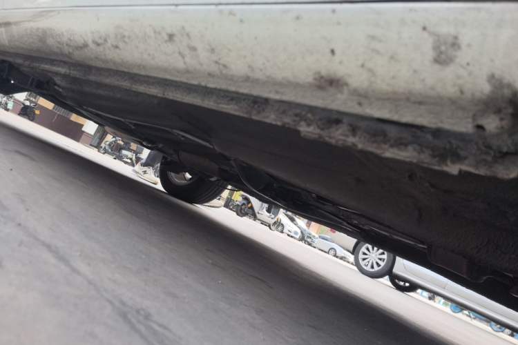 Used Volkswagen Bora 2017 1.6L Automatic Comfort Model Chassis Front Right