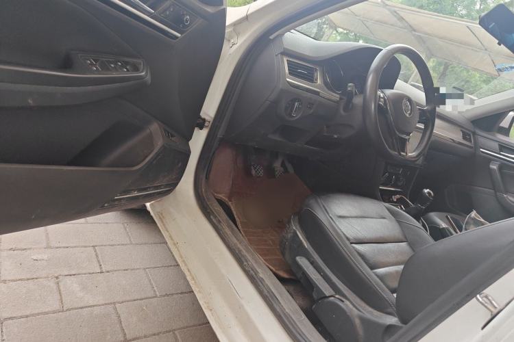 Used Volkswagen Bora 2017 1.6L Manual Comfort Model Driver Seat