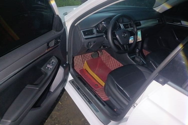 Used Volkswagen Bora 2017 1.6L Automatic Comfort Model Driver Seat