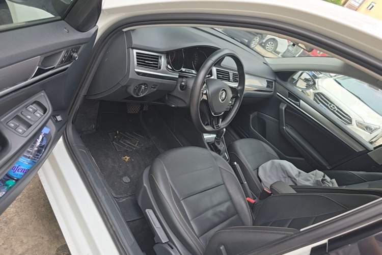 Used Volkswagen Bora 2017 1.6L Automatic Comfort Model Driver Seat