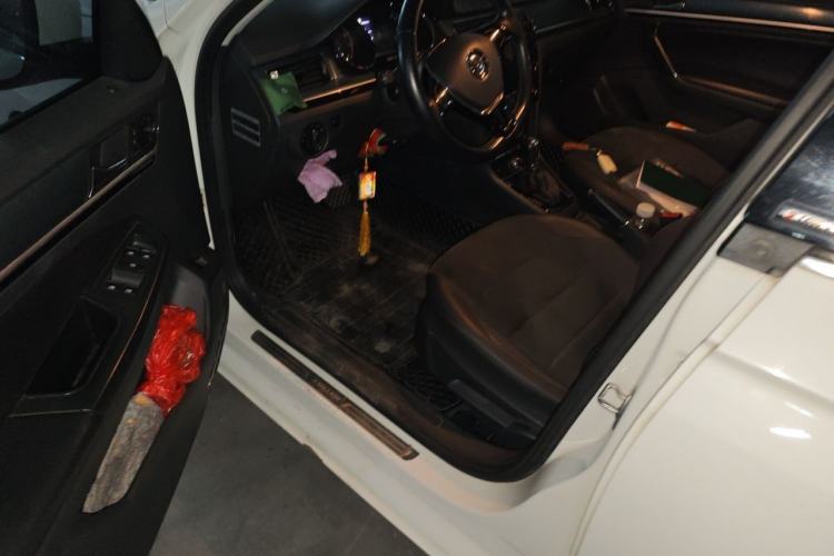 Used Volkswagen Bora 2017 230TSI Automatic – Two-Millionth Vehicle Commemorative Edition Driver Seat