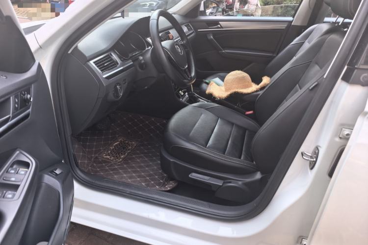 Used Volkswagen Bora 2017 1.6L Automatic Comfort Model Driver Seat
