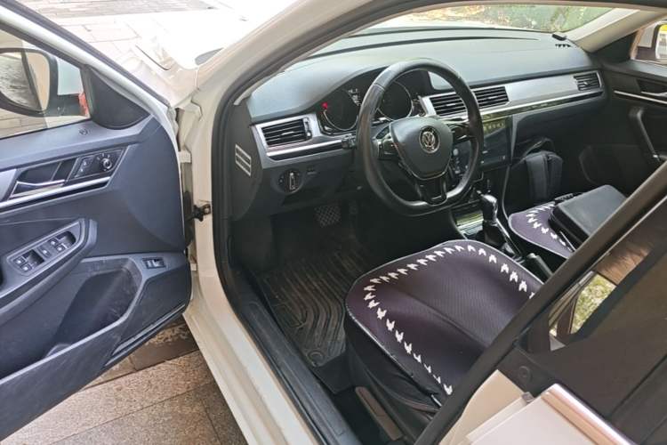 Used Volkswagen Bora 2017 1.6L Automatic Comfort Model Driver Seat