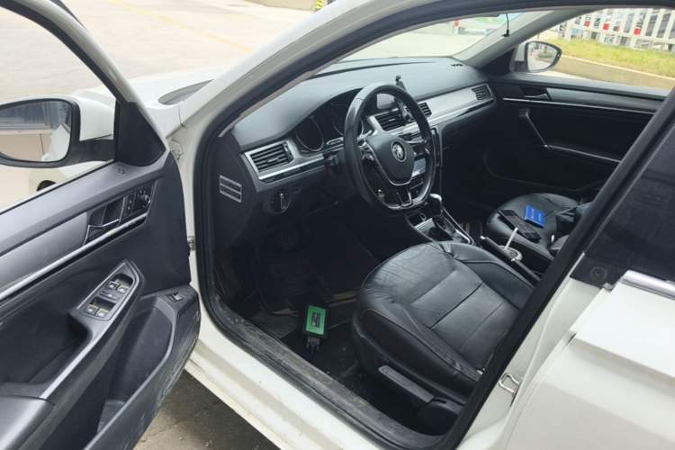 Used Volkswagen Bora 2017 1.6L Automatic Comfort Model Driver Seat