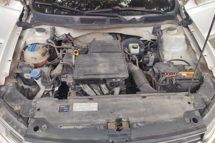 Used Volkswagen Bora 2017 1.6L Manual Comfort Model Engine Bay