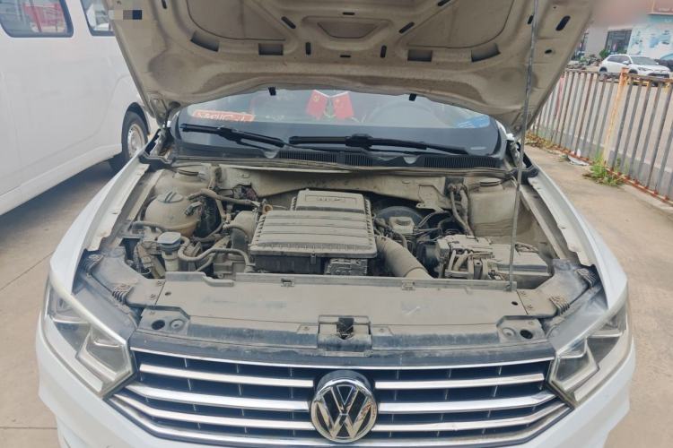 Used Volkswagen Bora 2017 1.6L Manual Comfort Model Engine Bay