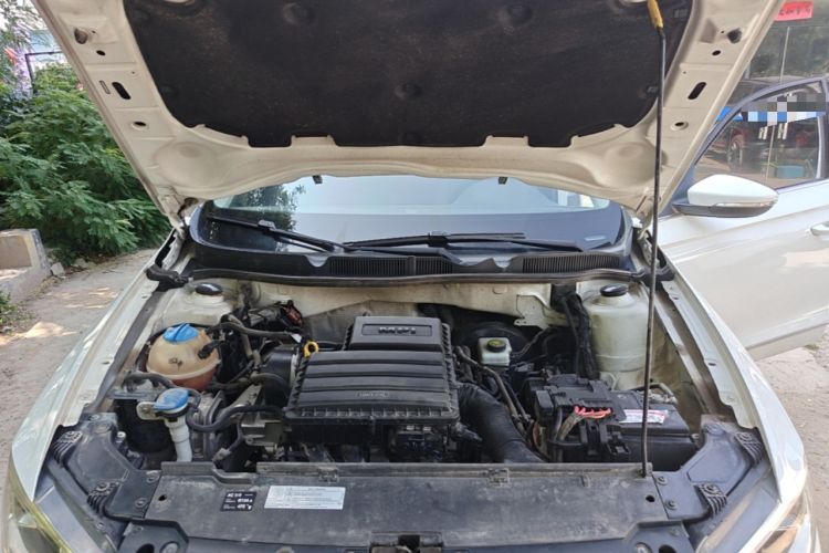Used Volkswagen Bora 2017 1.6L Automatic Comfort Model Engine Bay