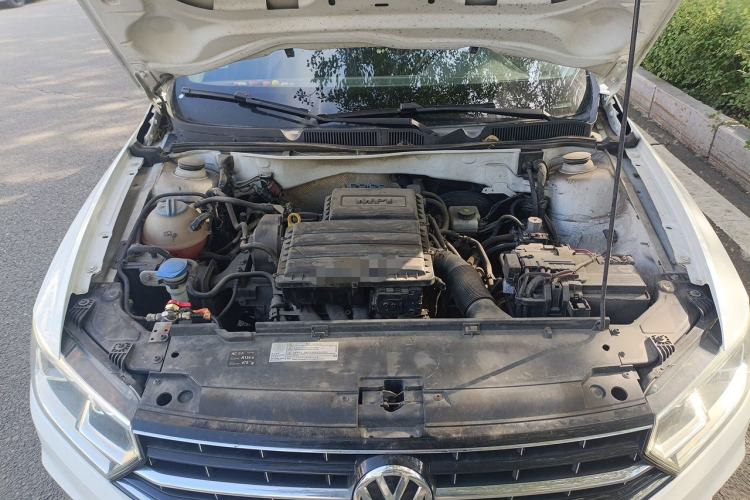 Used Volkswagen Bora 2017 1.6L Automatic Fashion Model Engine Bay
