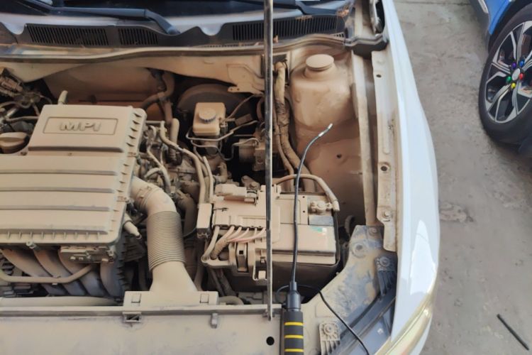 Used Volkswagen Bora 2017 1.6L Automatic Two-Millionth-Vehicle Commemorative Edition Engine Bay Left