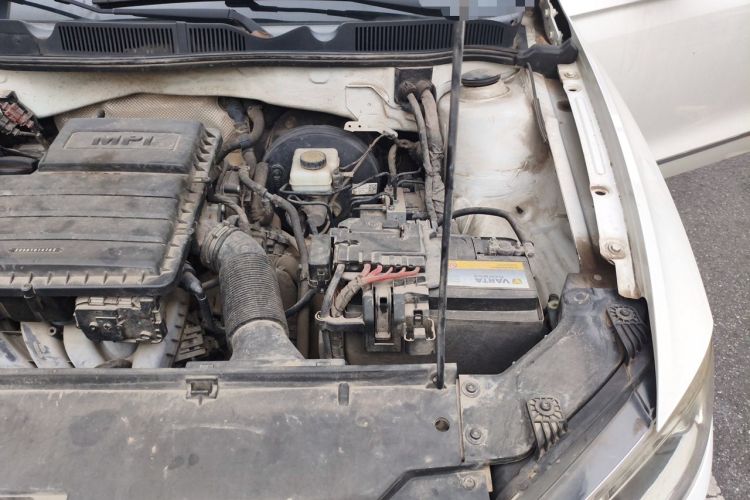 Used Volkswagen Bora 2017 1.6L Automatic Comfort Model Engine Bay Left