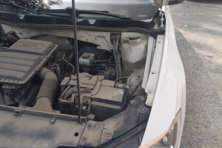 Used Volkswagen Bora 2017 1.6L Manual Fashion Model Engine Bay Left
