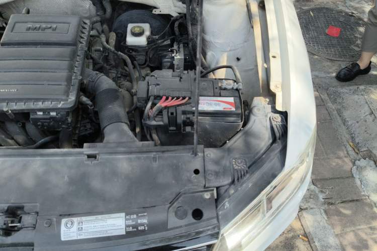 Used Volkswagen Bora 2017 1.6L Automatic Comfort Model Engine Bay Left