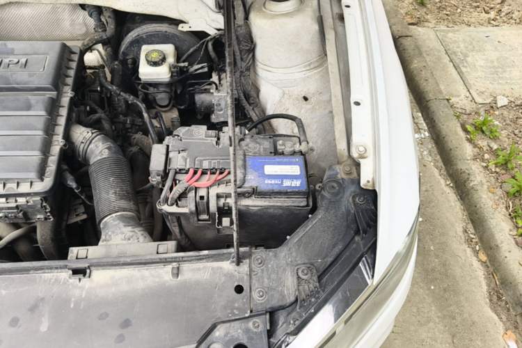 Used Volkswagen Bora 2017 1.6L Automatic Comfort Model Engine Bay Left