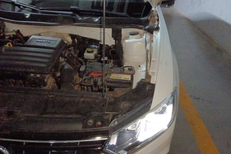 Used Volkswagen Bora 2017 230TSI DSG Comfort Version Engine Bay Left