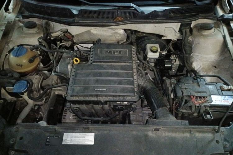 Used Volkswagen Bora 2017 1.6L Automatic Fashion Model Engine Bay