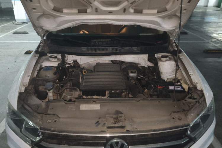 Used Volkswagen Bora 2017 1.6L Automatic Fashion Model Engine Bay