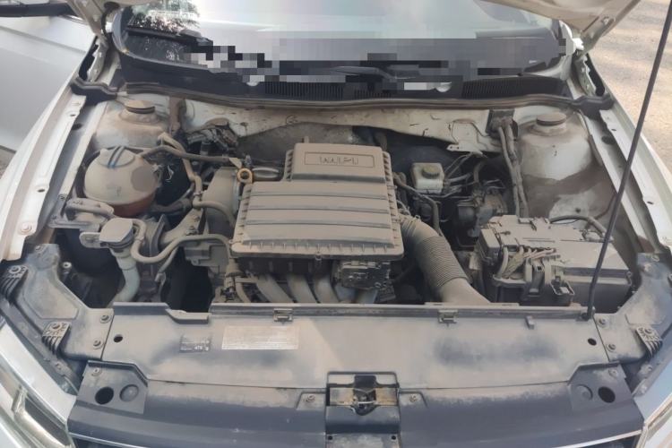 Used Volkswagen Bora 2017 1.6L Manual Fashion Model Engine Bay