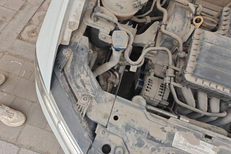 Used Volkswagen Bora 2017 1.6L Manual Comfort Model Engine Bay Right