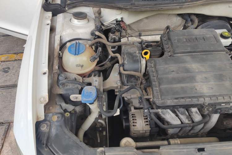 Used Volkswagen Bora 2017 1.6L Manual Comfort Model Engine Bay Right