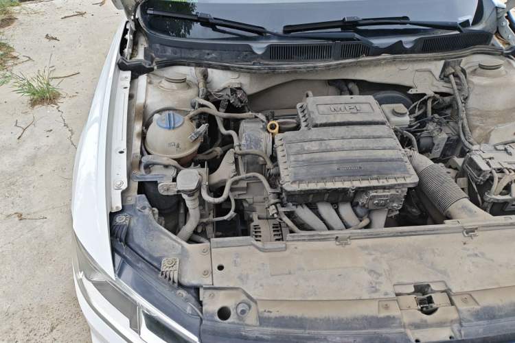 Used Volkswagen Bora 2017 1.6L Manual Comfort Model Engine Bay Right