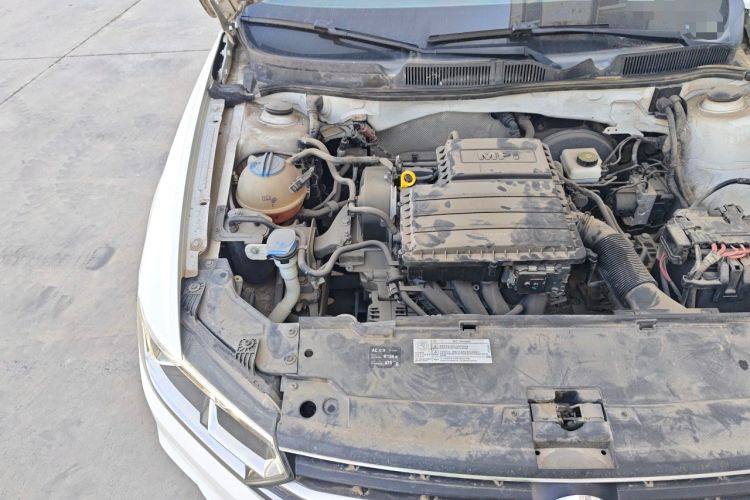 Used Volkswagen Bora 2017 1.6L Automatic Fashion Model Engine Bay Right