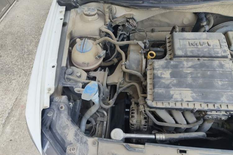 Used Volkswagen Bora 2017 1.6L Manual Comfort Model Engine Bay Right