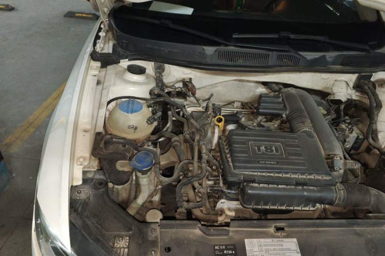 Used Volkswagen Bora 2017 230TSI Automatic – Two-Millionth Vehicle Commemorative Edition Engine Bay Right
