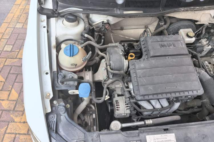 Used Volkswagen Bora 2017 1.6L Automatic Comfort Model Engine Bay Right