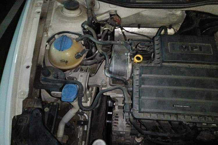 Used Volkswagen Bora 2017 1.6L Automatic Fashion Model Engine Bay Right