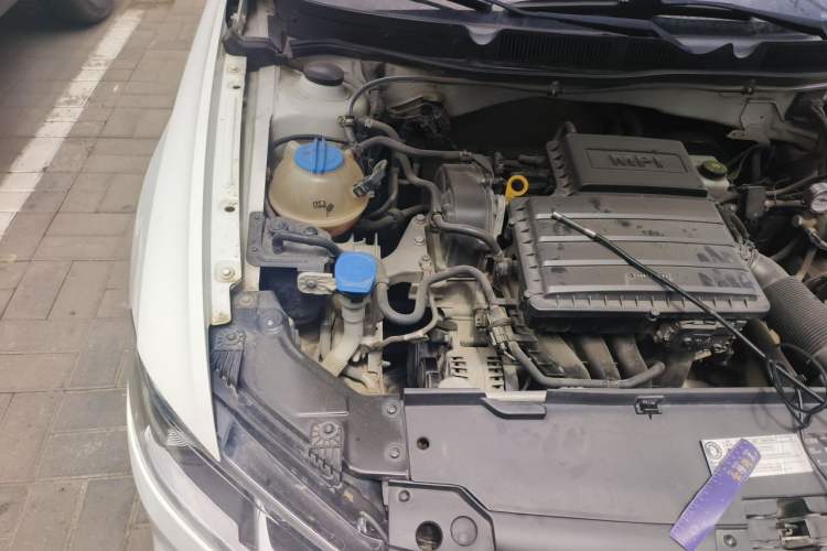 Used Volkswagen Bora 2017 1.6L Manual Comfort Model Engine Bay Right
